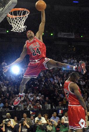 德国6-0斯洛伐克评分：沃尔特马德、萨内、维尔茨最高分（德国6比0大胜斯洛伐克评分：维尔茨、萨内、沃尔特马德并列全场最高分）