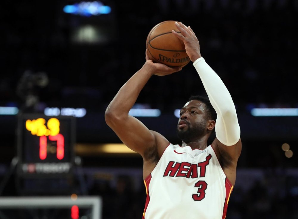 蓝军枪手 天王山之前 先在欧冠褪一层皮吧（天王山前哨 蓝军与枪手先在欧冠掉层皮）