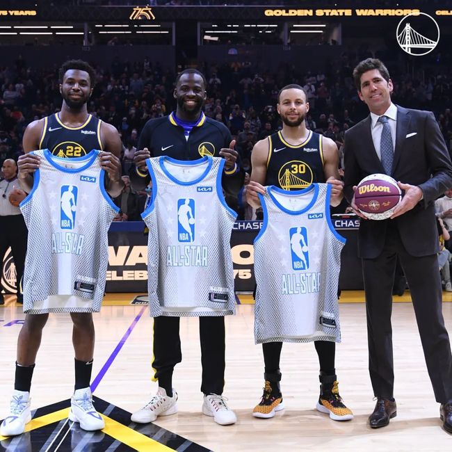 东契奇：我平时玩守望先锋；想为湖人带来一座总冠军奖杯（东契奇称平时常玩守望先锋，期望为湖人捧回总冠军奖杯）